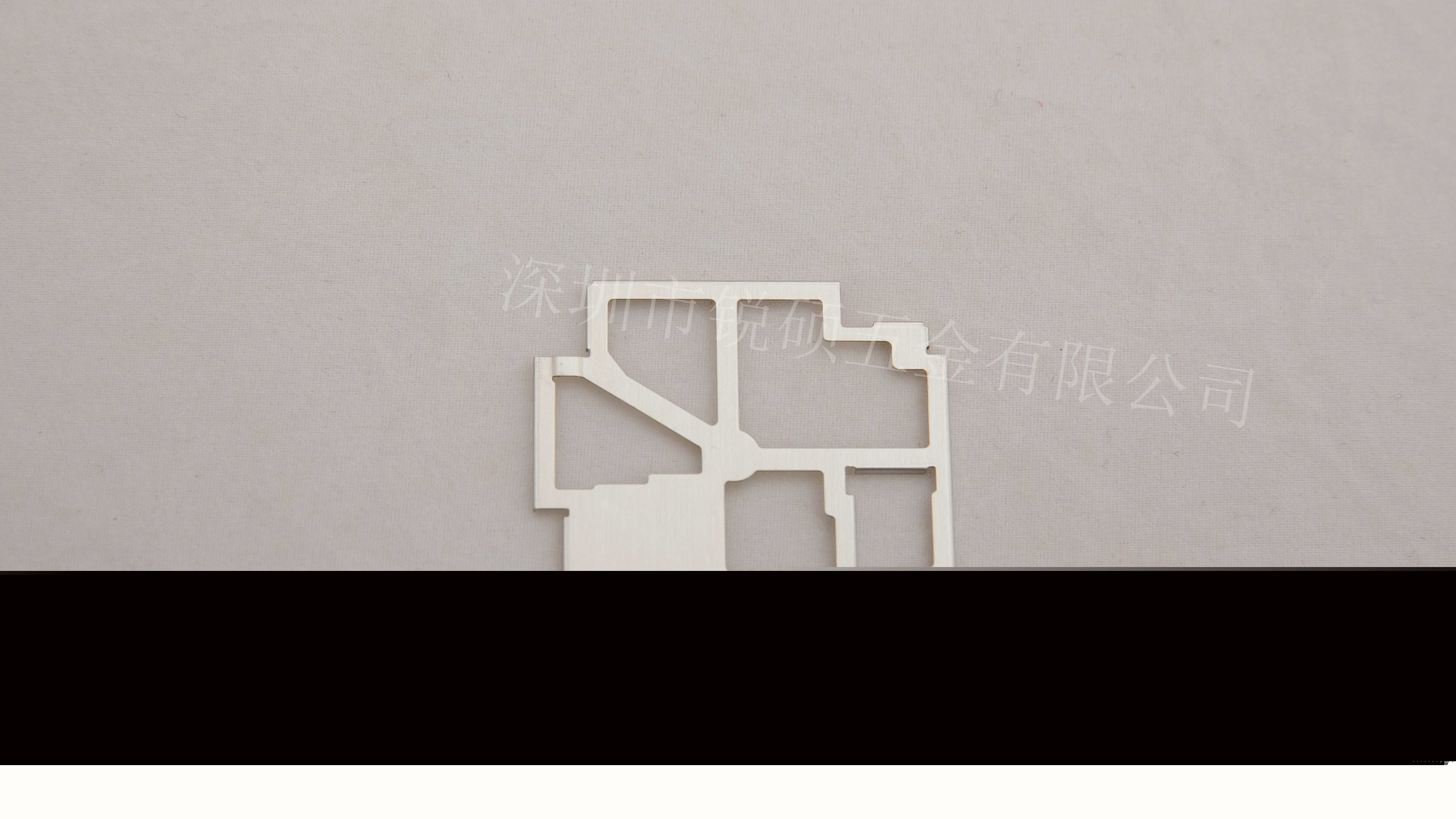 屏蔽罩